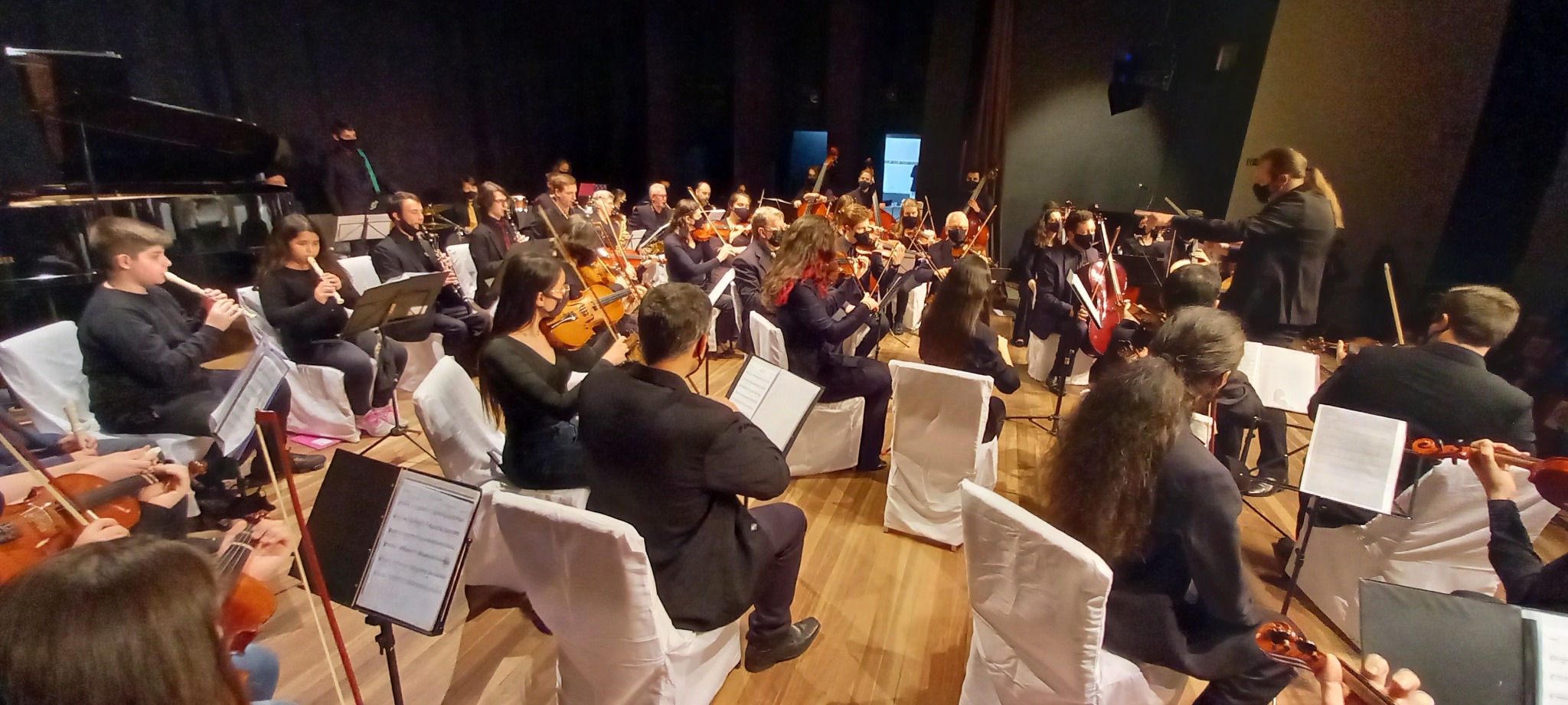 Você está visualizando atualmente CONCERTO MARCA ABERTURA OFICIAL DA FEIRA DO LIVRO DE ERECHIM 2021