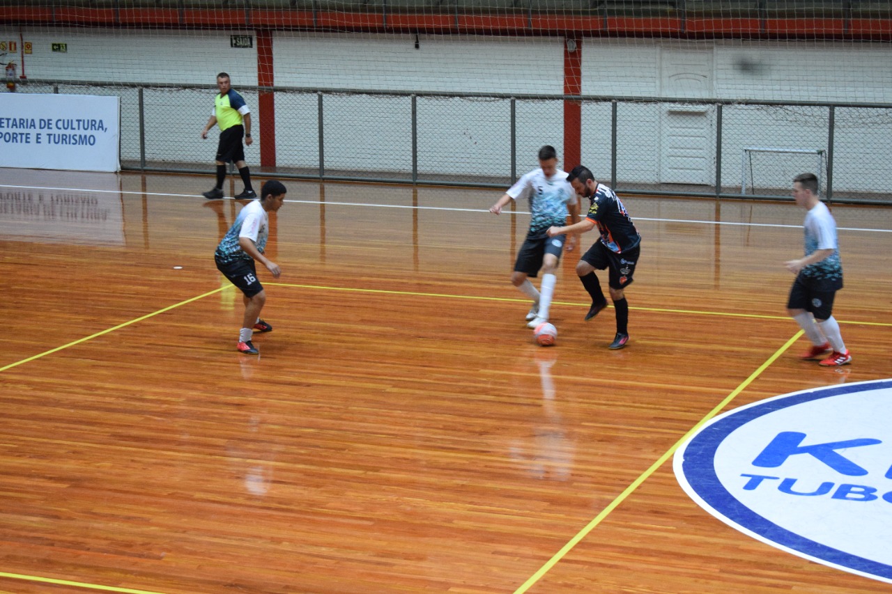 Você está visualizando atualmente LIBERADO PÚBLICO EM CAMPEONATOS MUNICIPAIS