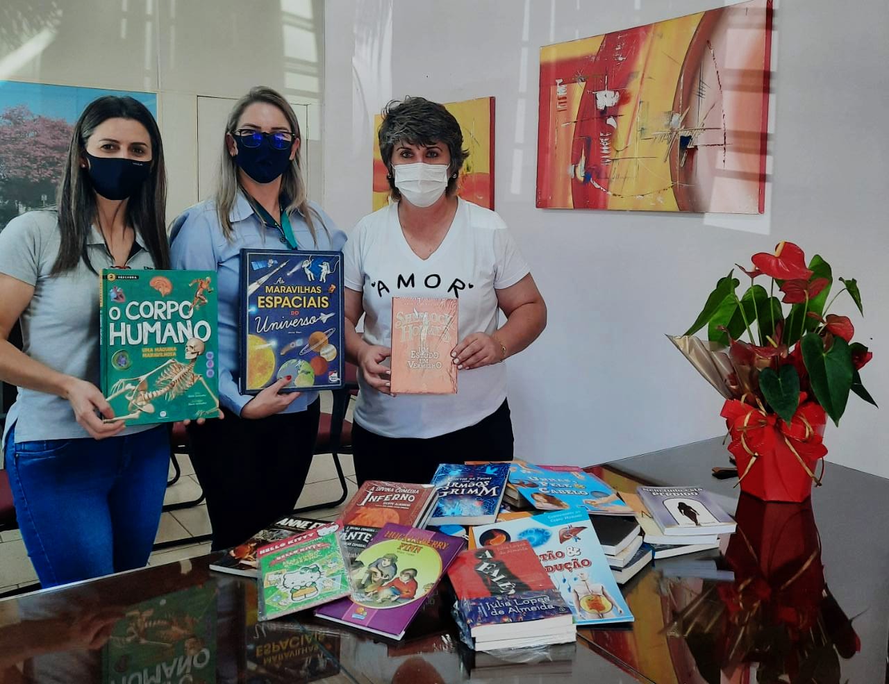 Você está visualizando atualmente PROJETO LEITURA ALIMENTA RECEBE DOAÇÕES DE LIVROS DO SICOOB TRANSCREDI