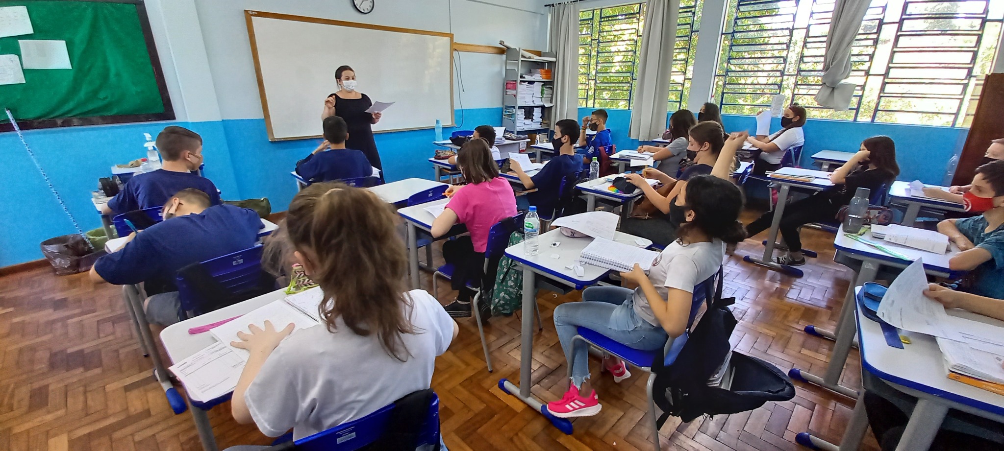 Você está visualizando atualmente COMEÇAM REMATRÍCULAS PARA O EJA E INSCRIÇÕES DE NOVOS ESTUDANTES DO ENSINO FUNDAMENTAL