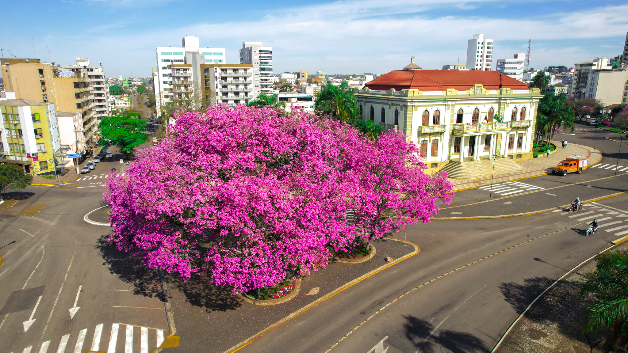 Você está visualizando atualmente PREFEITURA QUER REGULARIZAR CENTENAS DE FAMÍLIAS COM REURB