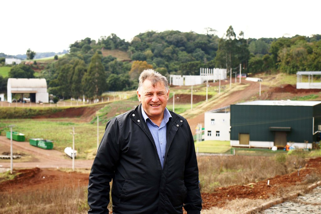 Você está visualizando atualmente Empresas iniciam obras para instalações no Distrito Industrial de Paulo Bento