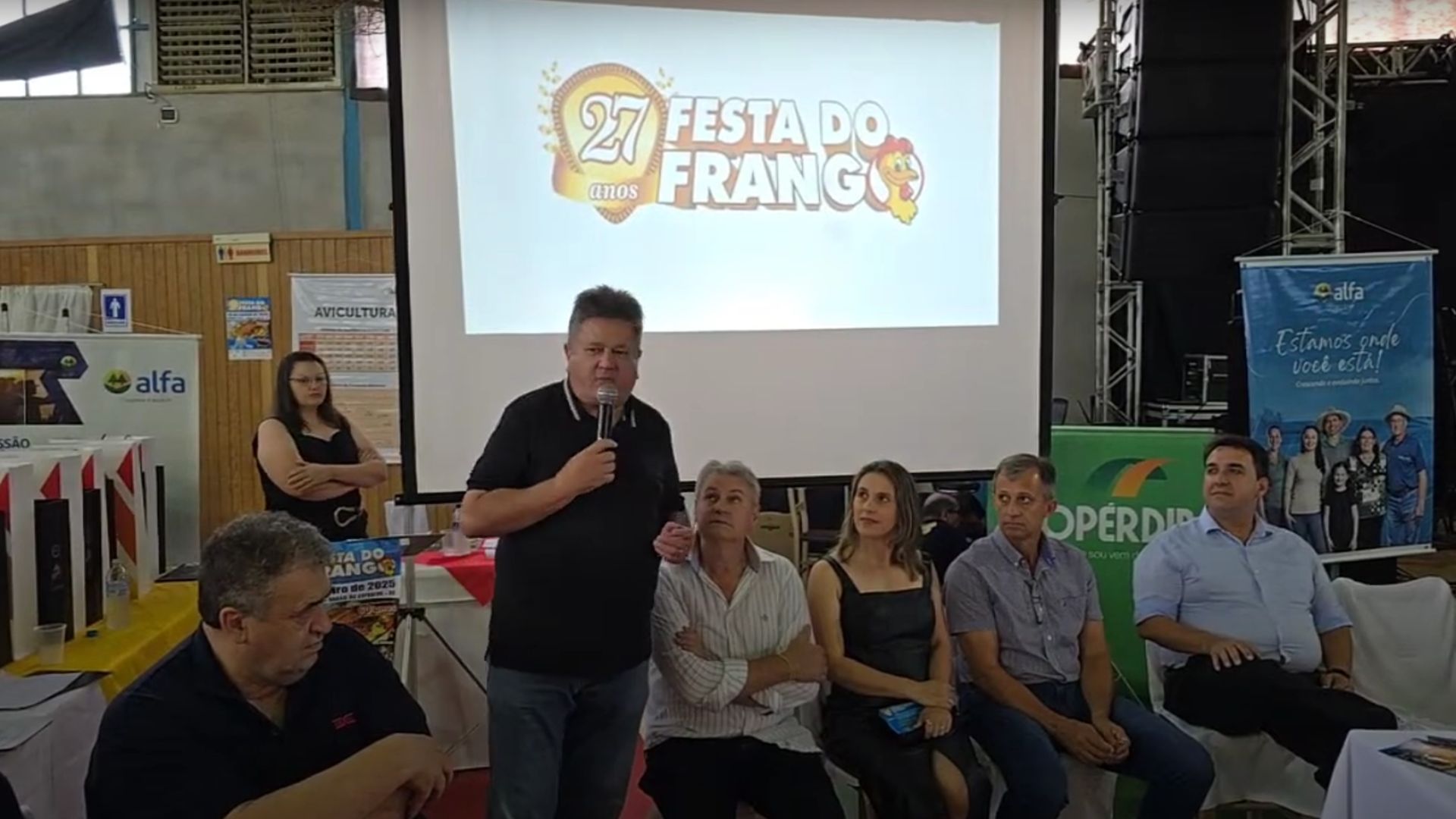 No momento, você está visualizando Delfim Representa a AMAU na 27ª Festa do Frango em Barão de Cotegipe